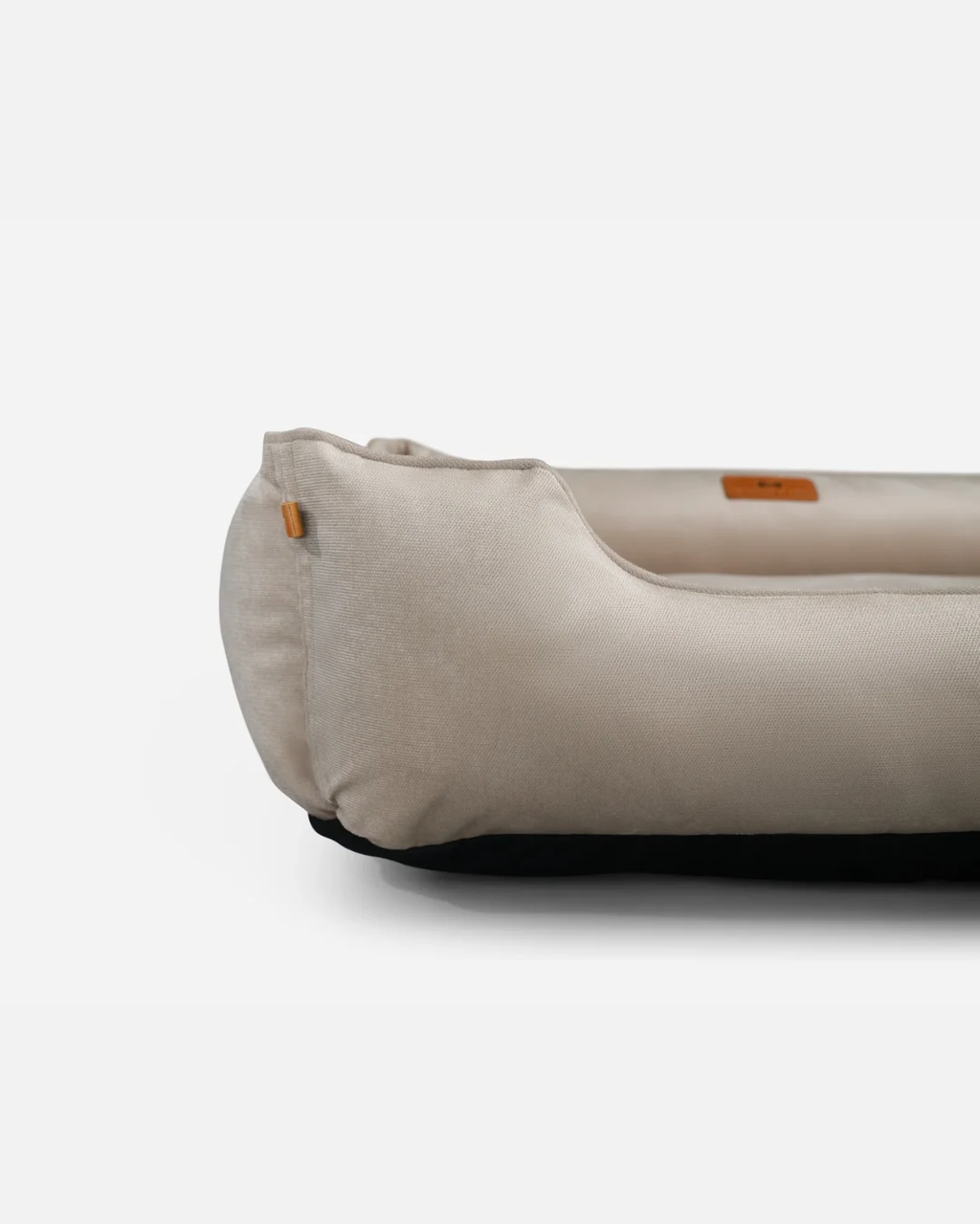 Classic velvet sleeper dog bed in beige