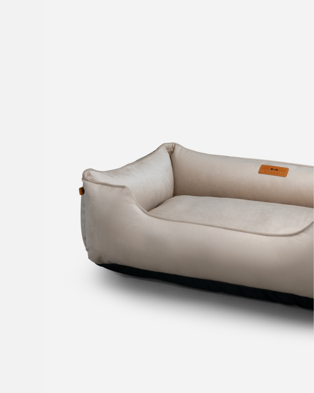 Classic velvet sleeper dog bed in beige