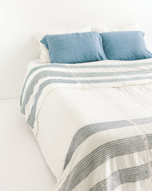 3 panel dotted cotton blanket 90x120 inches