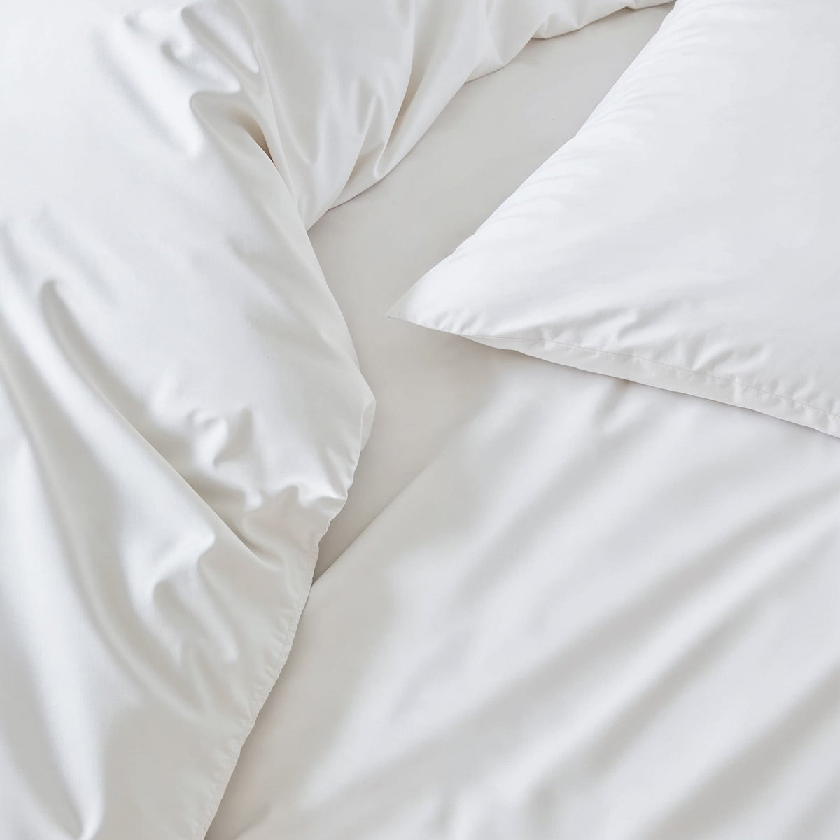 Luxe Australian Sateen Bedding Bundle – 400 TC | ESVILA