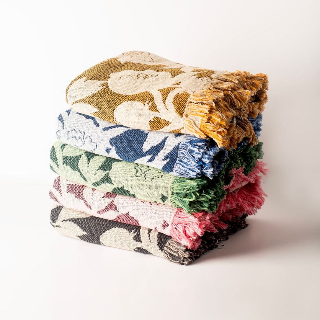 Addy Tuffet Floral Jacquard Cotton Throw Blanket 50x70" – Made in USA | ESVILA