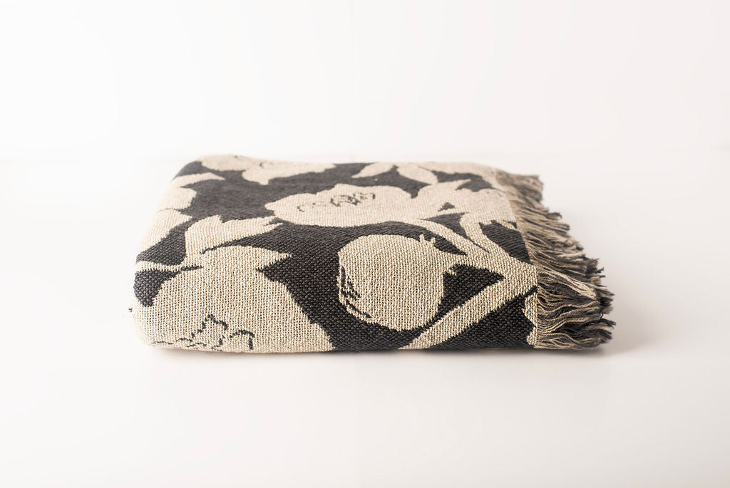 Addy Tuffet Floral Jacquard Cotton Throw Blanket 50x70" – Made in USA | ESVILA