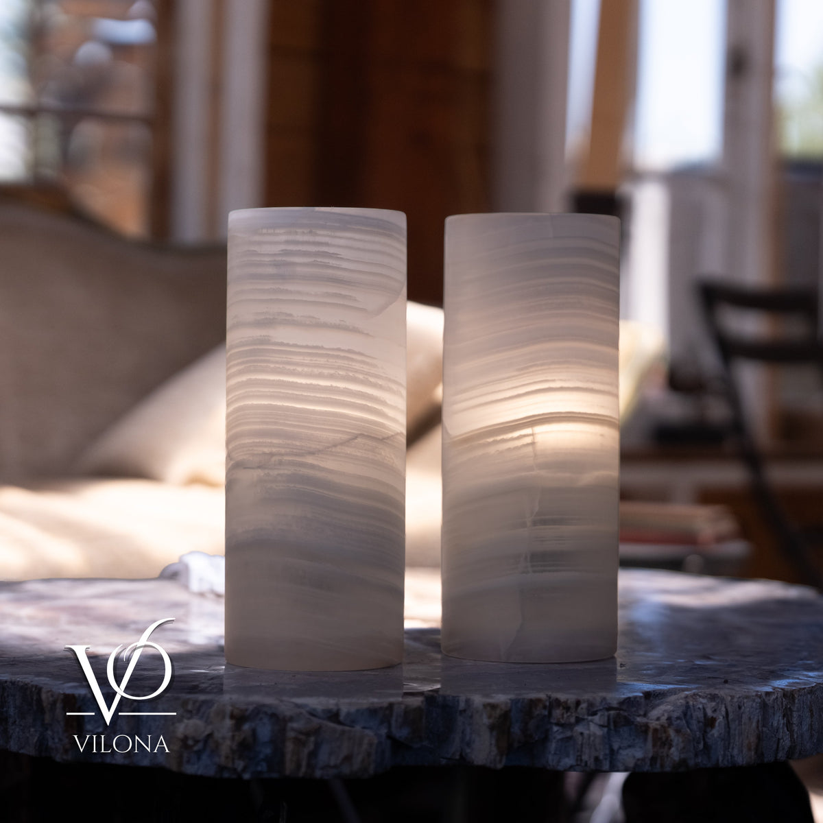 White Ice Onyx Table Lamp Pair – 12"x4.5" Handcrafted Natural Stone | ESVILA