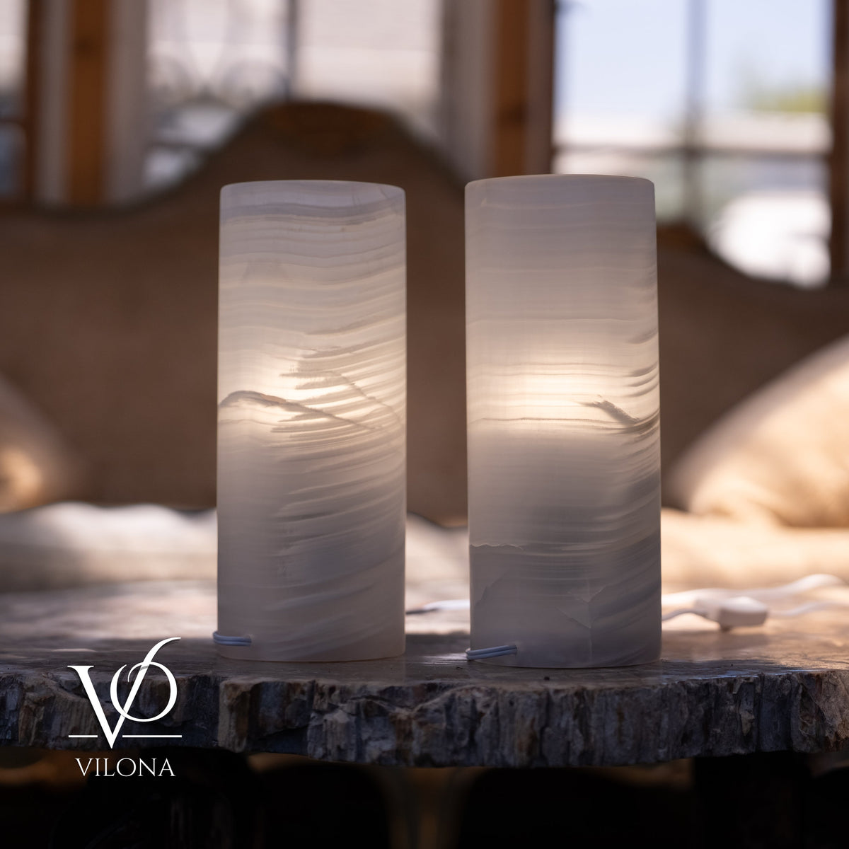 White Ice Onyx Table Lamp Pair – 12"x4.5" Handcrafted Natural Stone | ESVILA