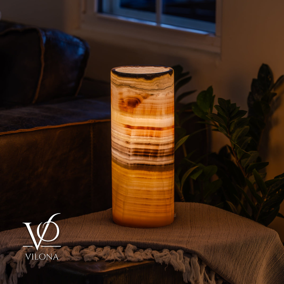 Honeycomb Onyx Table Lamp – 12"x4.5" Single, Handcrafted Natural Stone | ESVILA