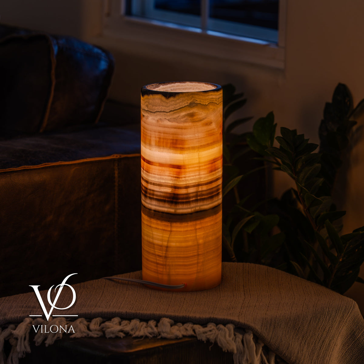 Honeycomb Onyx Table Lamp – 12"x4.5" Single, Handcrafted Natural Stone | ESVILA