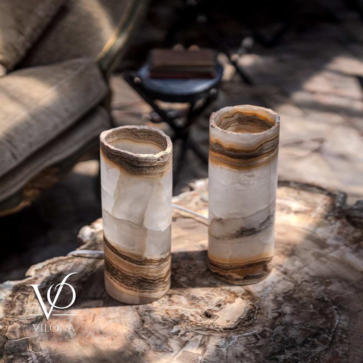 White Ice Onyx Live Edge Table Lamp Pair – 12"x4.5" Handcrafted Natural Stone | ESVILA