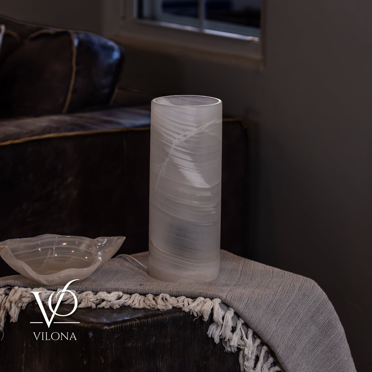 White Ice Onyx Table Lamp – 12"x4.5" Single, Handcrafted Natural Stone | ESVILA