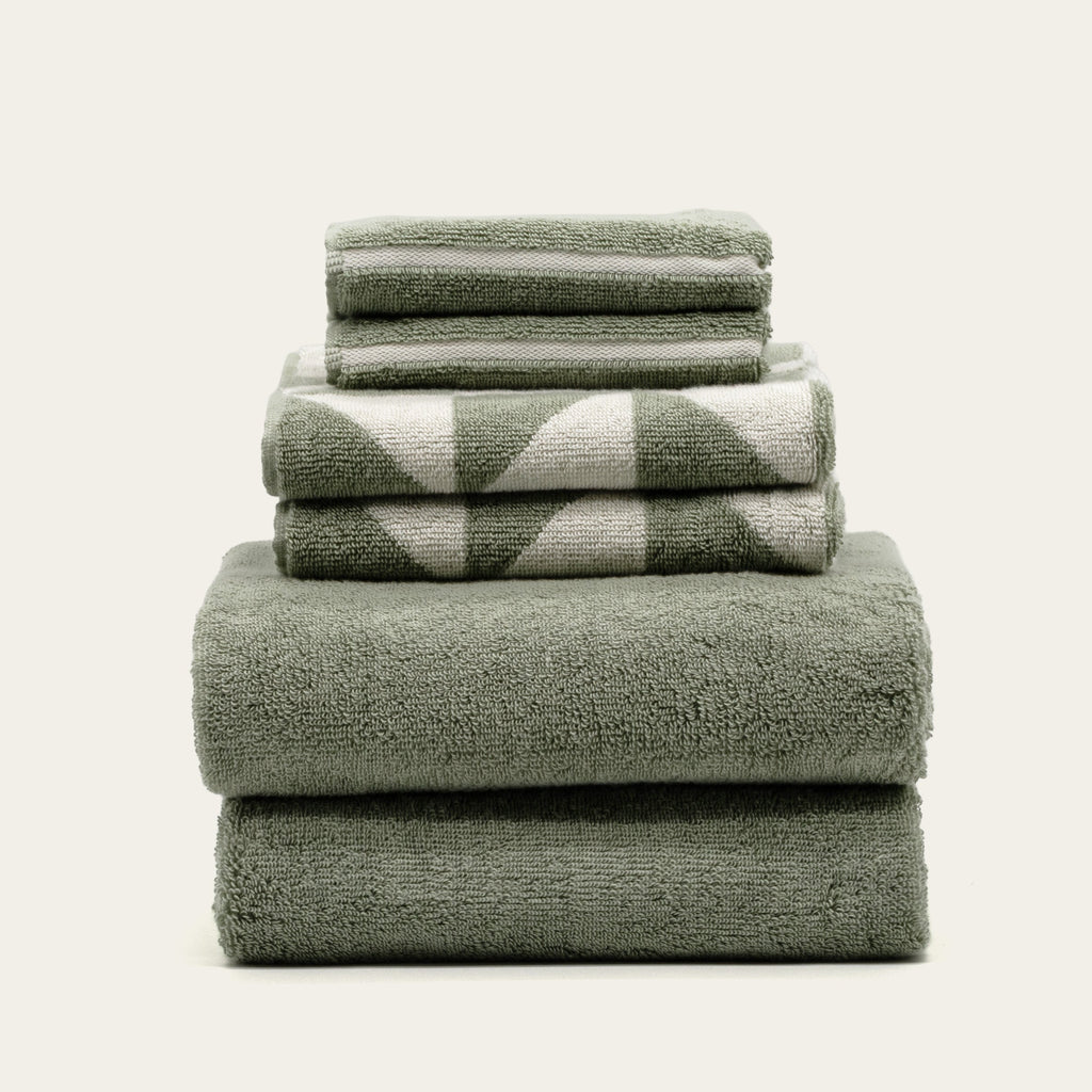 Australian Cotton Bath Towel – 600 GSM, Deia | ESVILA