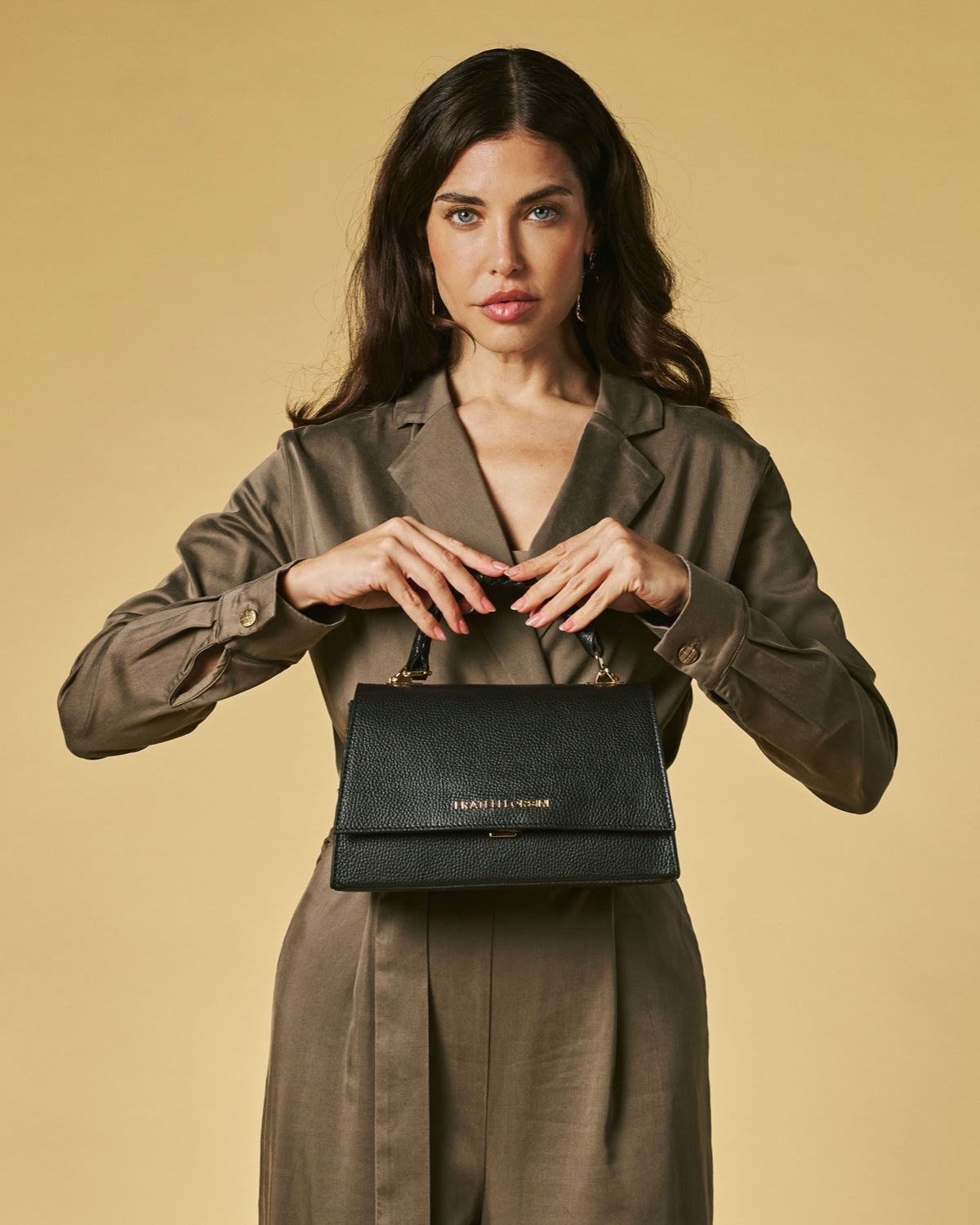 Federica Crossbody Bag in Black | Italian Calf Leather, Handmade in Italy