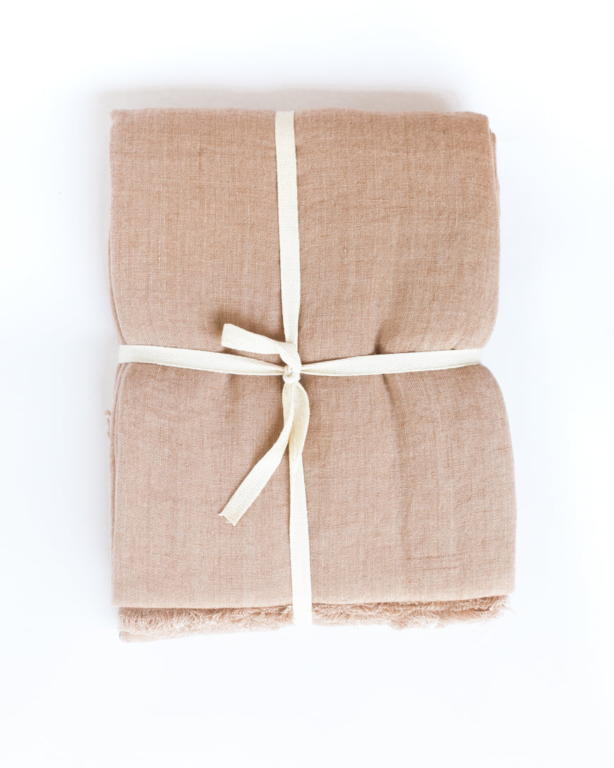 Stone washed linen throw blanket