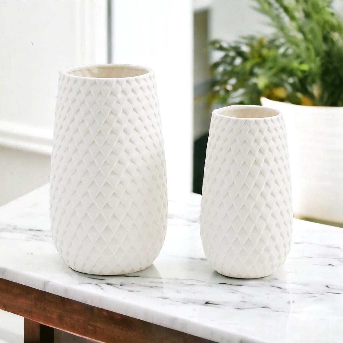 Diamond textured ceramic vase in pure white dolomite