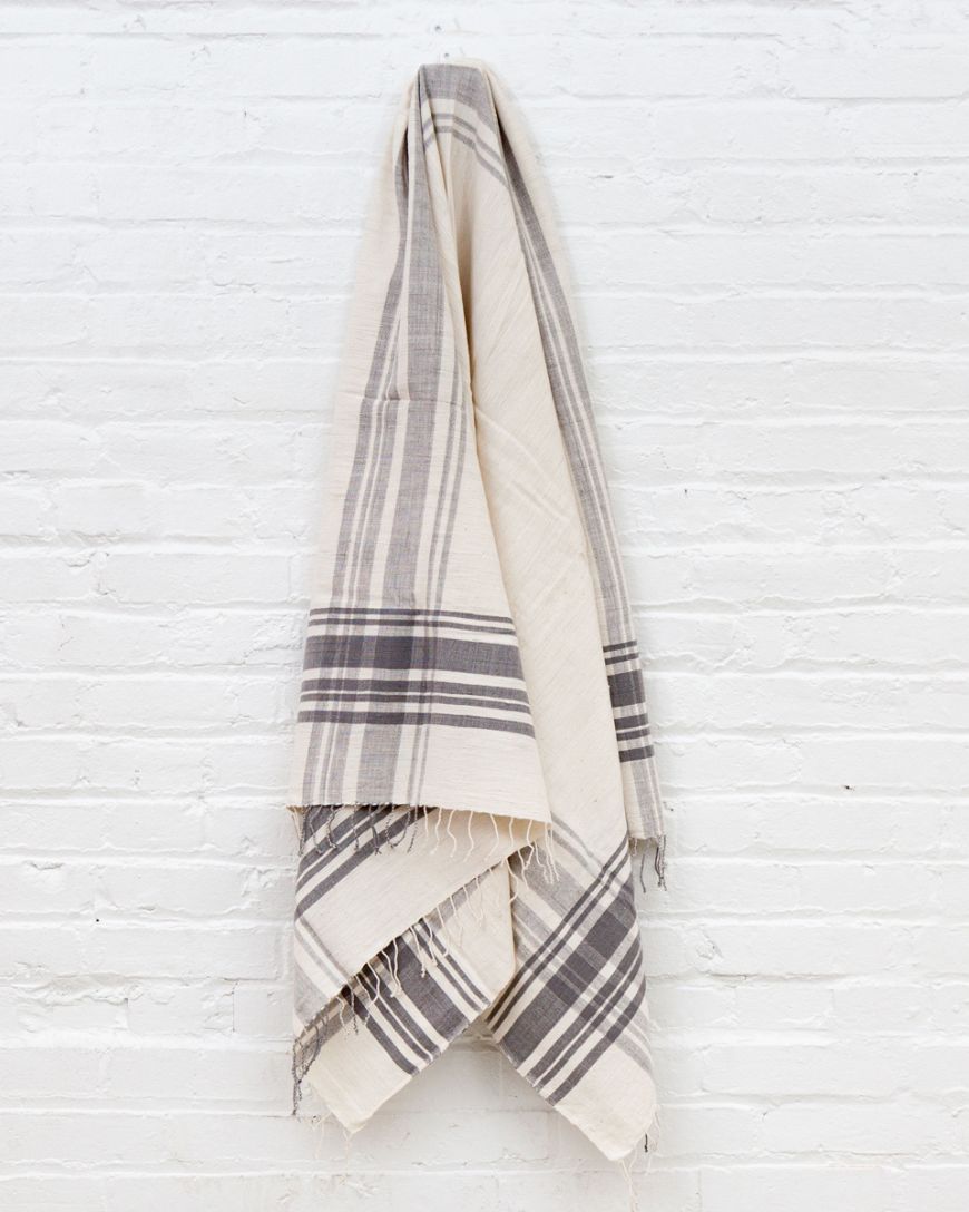 Cabin Hatch Handwoven Cotton Towel 38x72" – Farmhouse Style | ESVILA