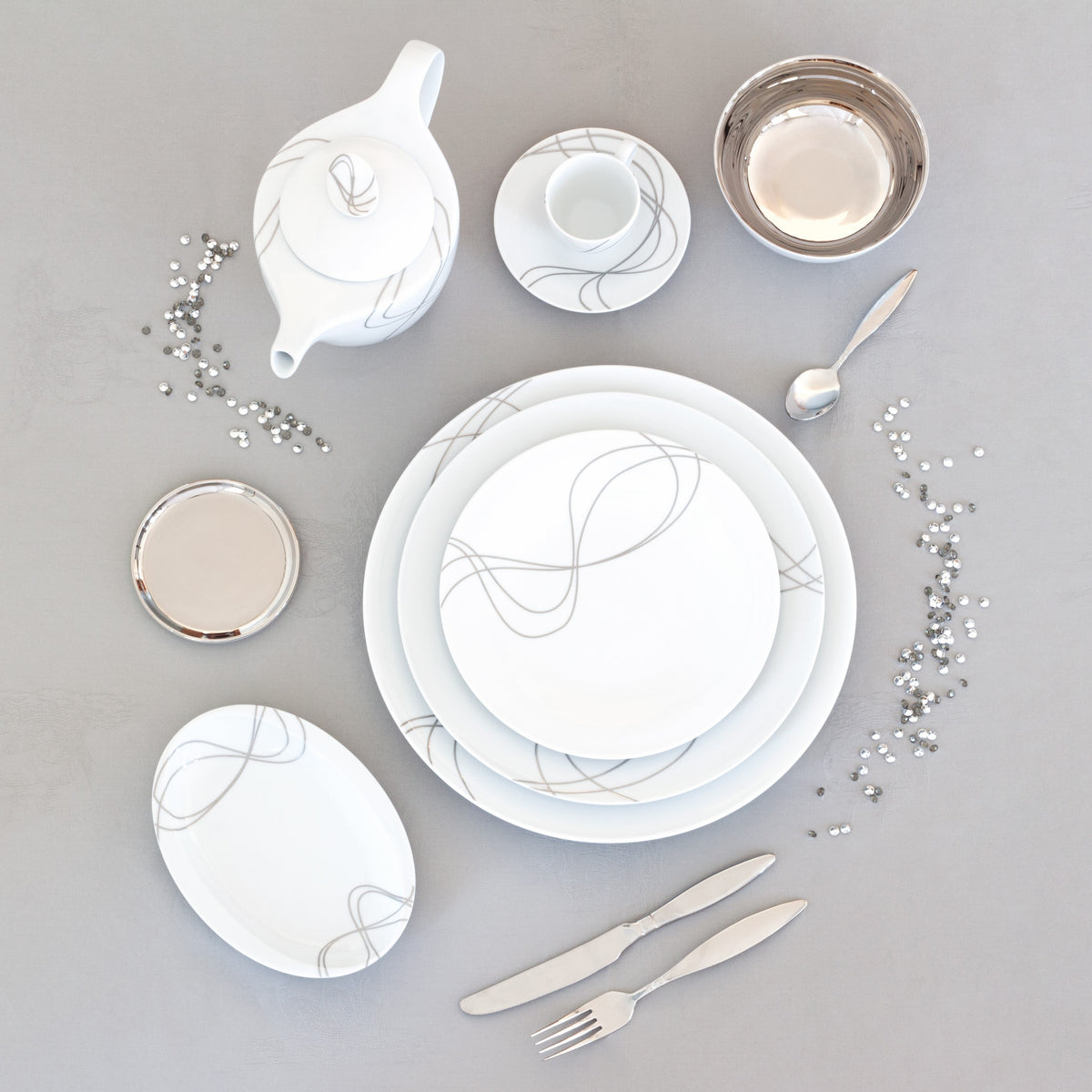Wave Place Setting, 3-Piece Service for 4 | French Porcelain, Made in Portugal