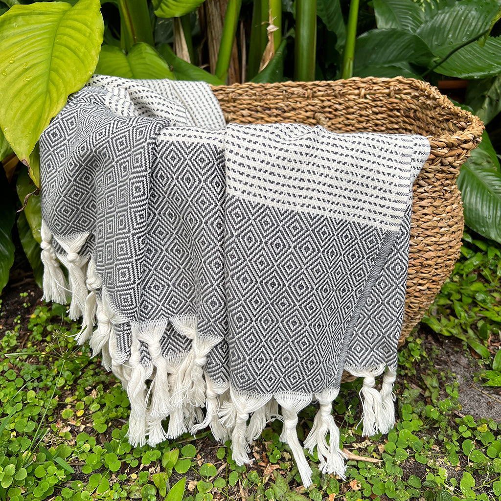 Diamond Stripe Turkish Cotton Throw 88x69" – Handloomed in Denizli | ESVILA