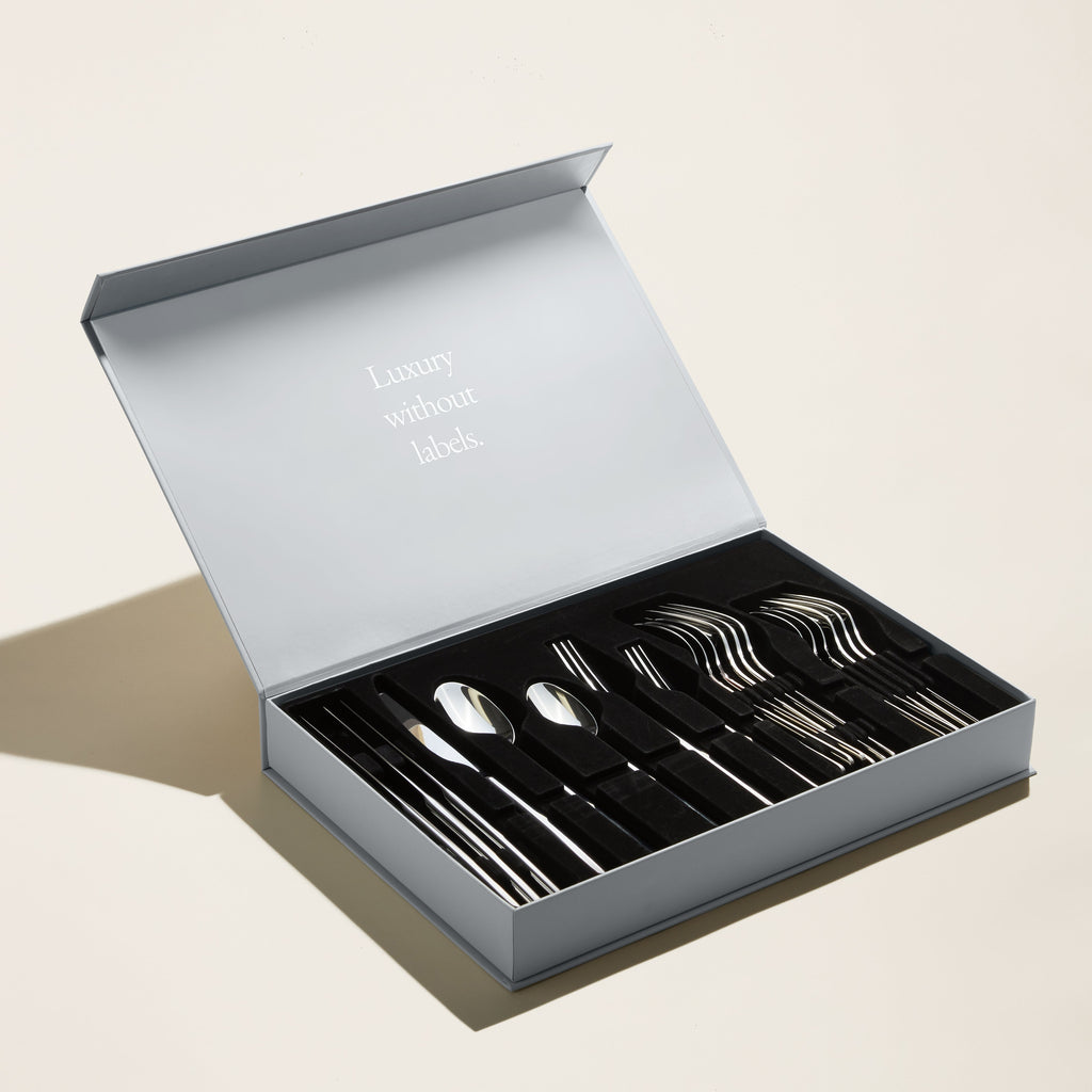 Premium Flatware Set – 18/10 Stainless Steel, Service for 4 | ESVILA