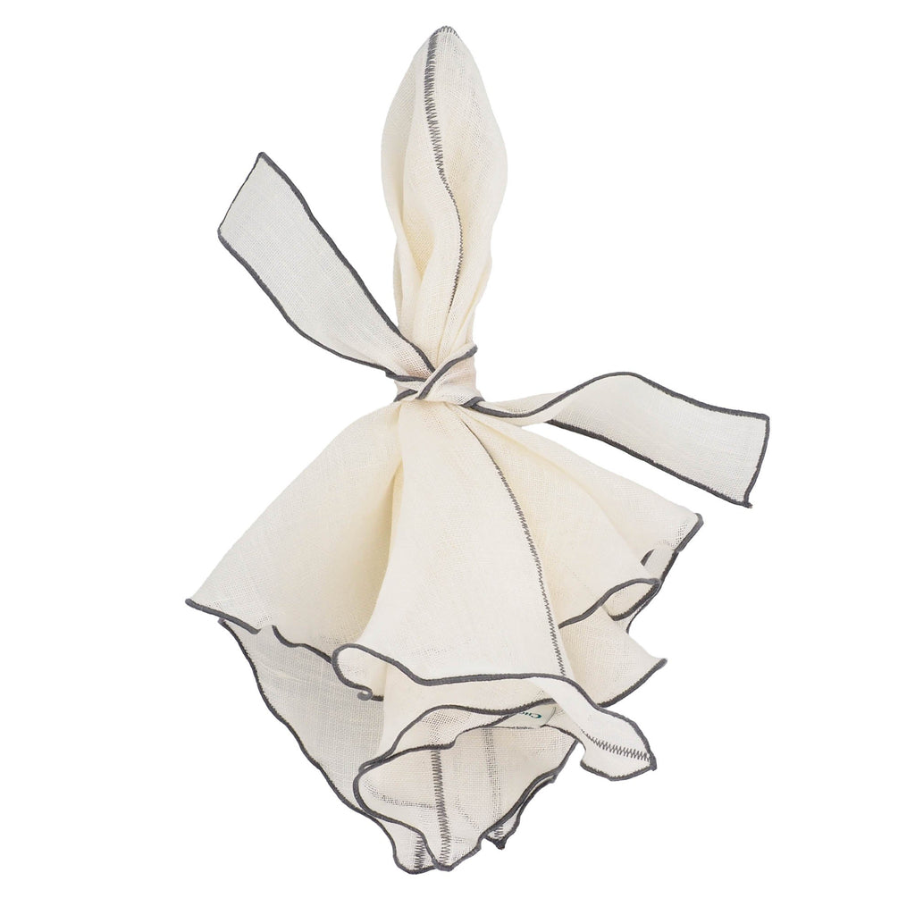 Milano Linen Napkins With Charcoal Ruffled Edges, Set of 4 | ESVILA