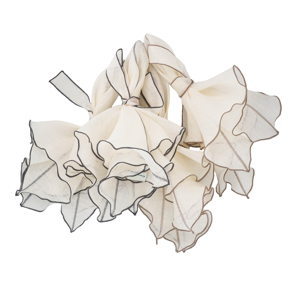 Milano Linen Napkins With Charcoal Ruffled Edges, Set of 4 | ESVILA