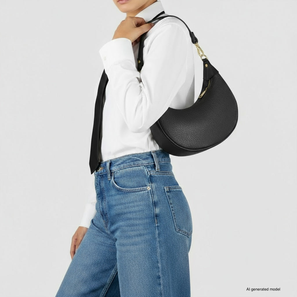 Italian full-grain leather shoulder bag Verona in black