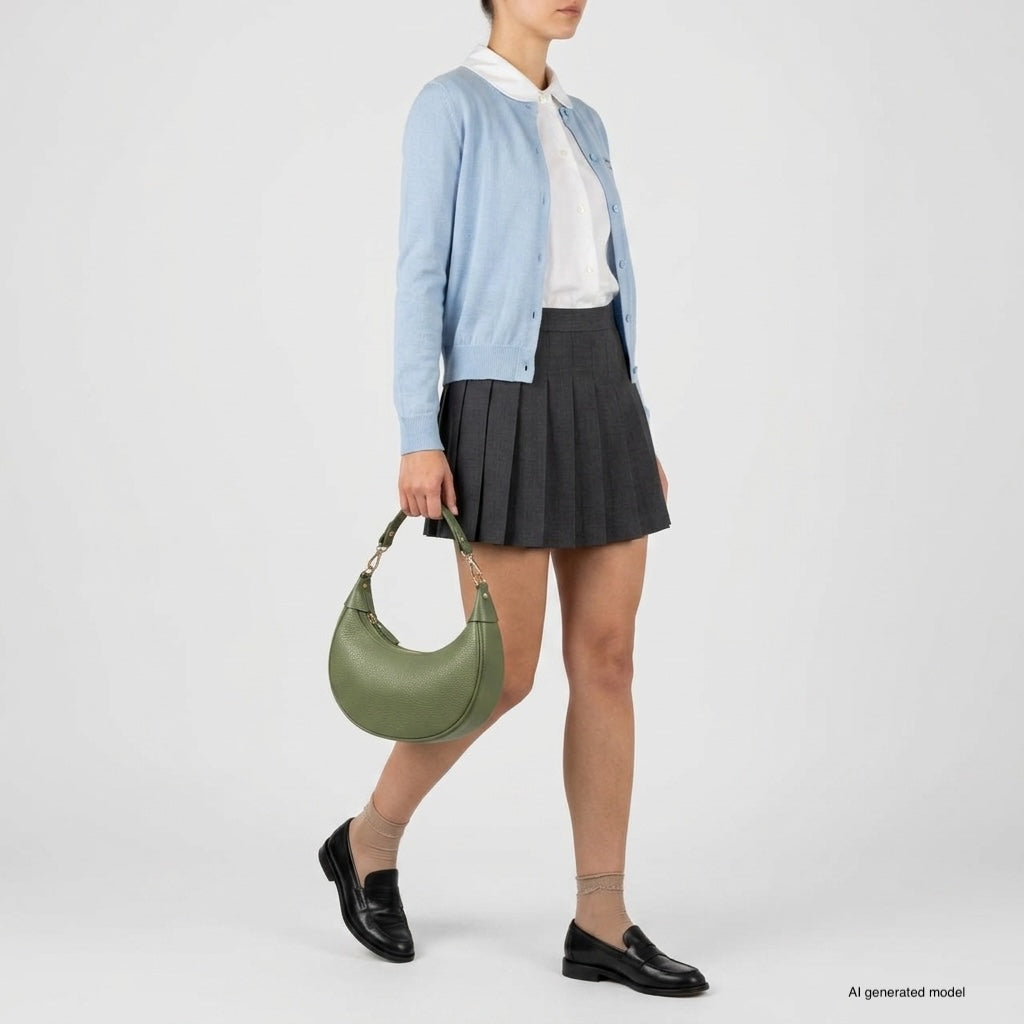 Italian full-grain leather shoulder bag Verona in black